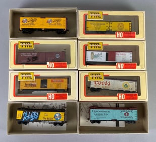 Group of 8 Train-Miniature HO Scale Train Cars
