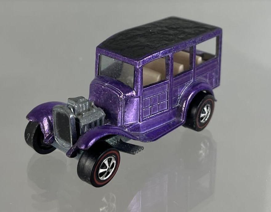 Mattel Hot Wheels Redline Classic 31 Ford Woody Die-Cast Car (1 of 6)