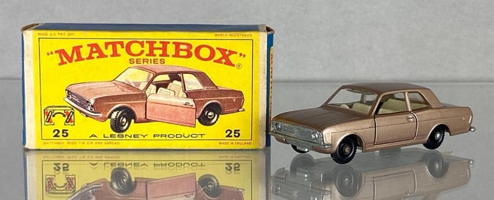 Matchbox No. 25 Ford Cortina