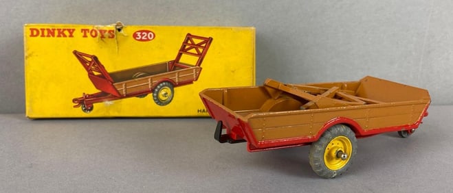 Dinky Toys No.320 Harvest Trailer