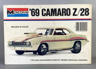 Monogram 1969 Camaro Z/28 Plastic Model Kit