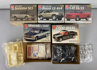Group of 5 AMT ERTL Truck Model Vehicle Kits