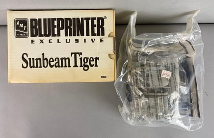 AMT ERTL Sunbeam Tiger Model Car Kit