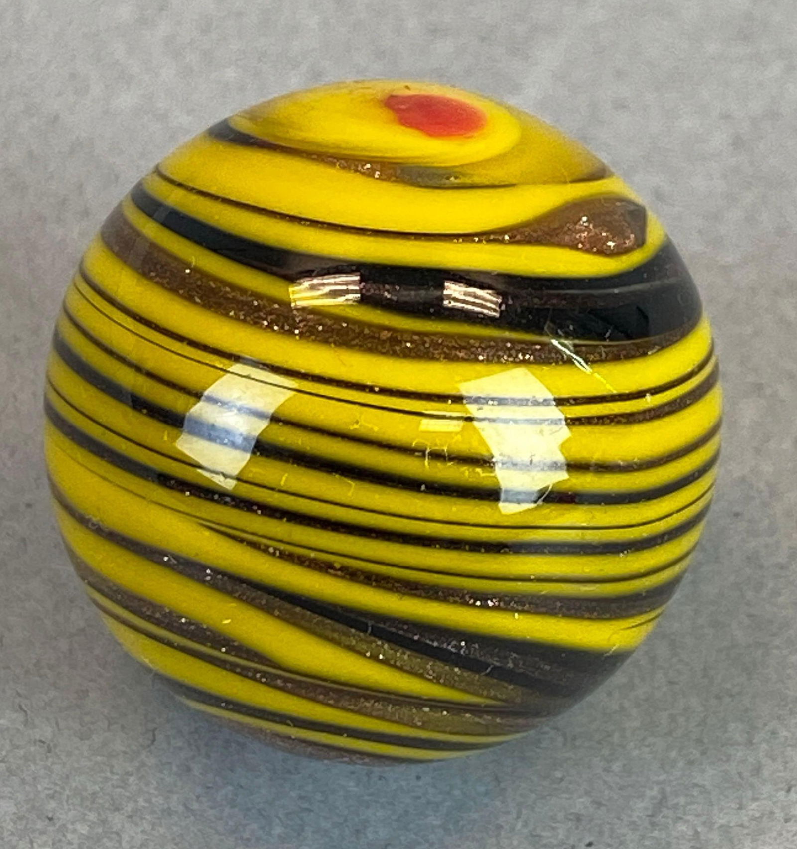 Contemporary Art Glass Marble: Measures 26.7 mm across