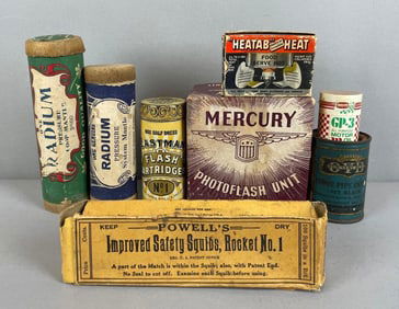 Group of Vintage Mantles / Flash Cartridges and More