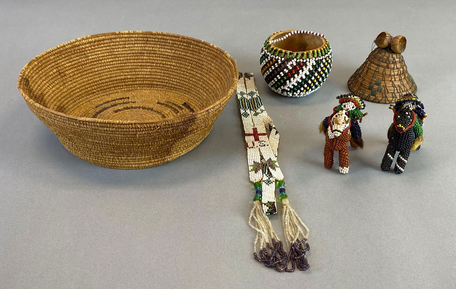 Group of Native American Beaded and Woven Items (1 of 3)
