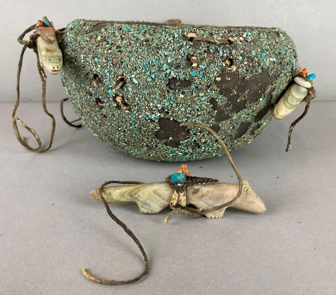 Zuni Festish Pottery with Stone Alligator Embellishments (1 of 6)