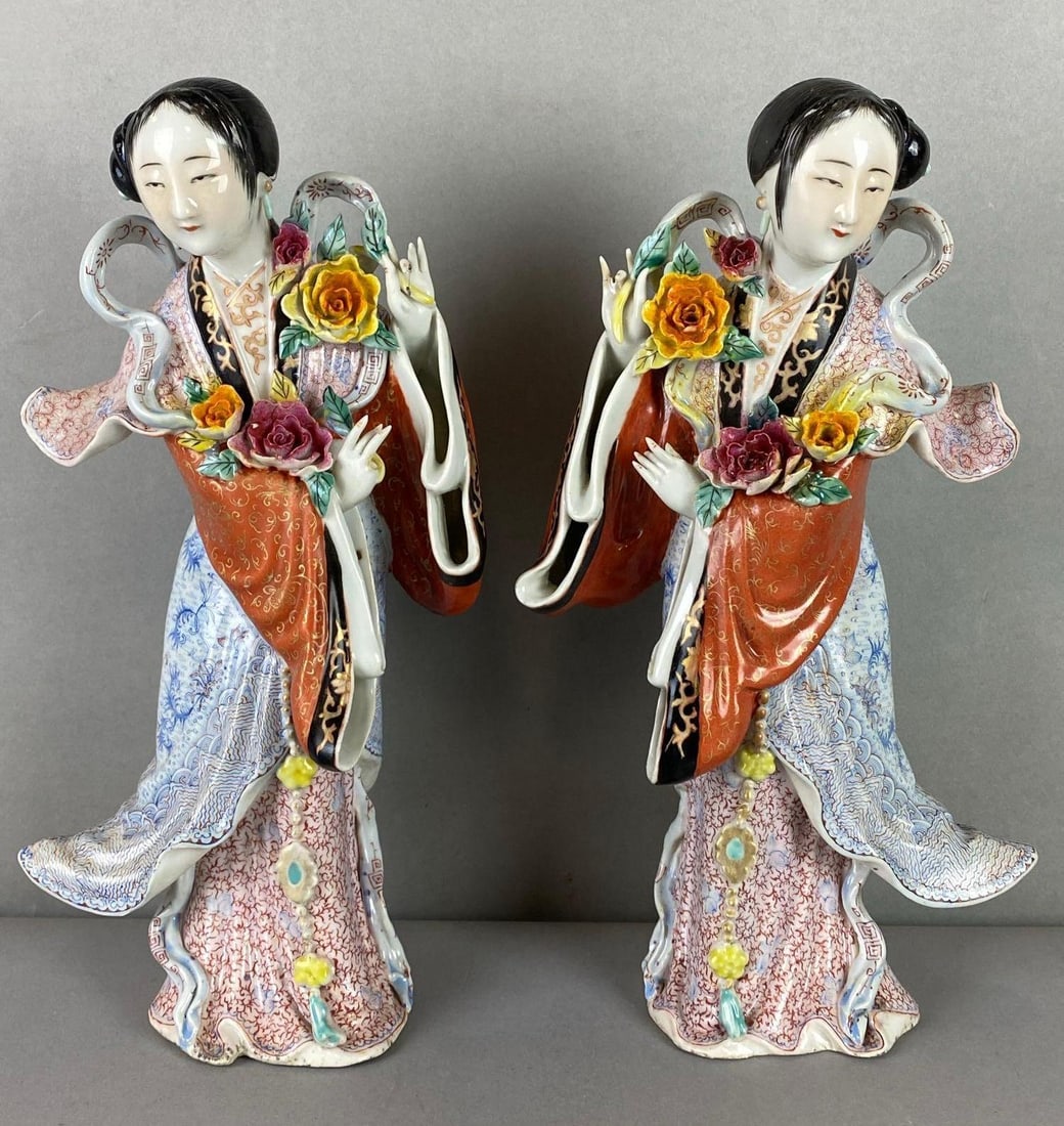 Group of 2 Early 1900s Chinese Porcelain Dancing Figures (1 of 9)
