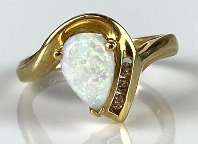 10K Gold Opal and Diamond Ring