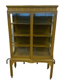 Vintage Asian Style Curio Cabinet
