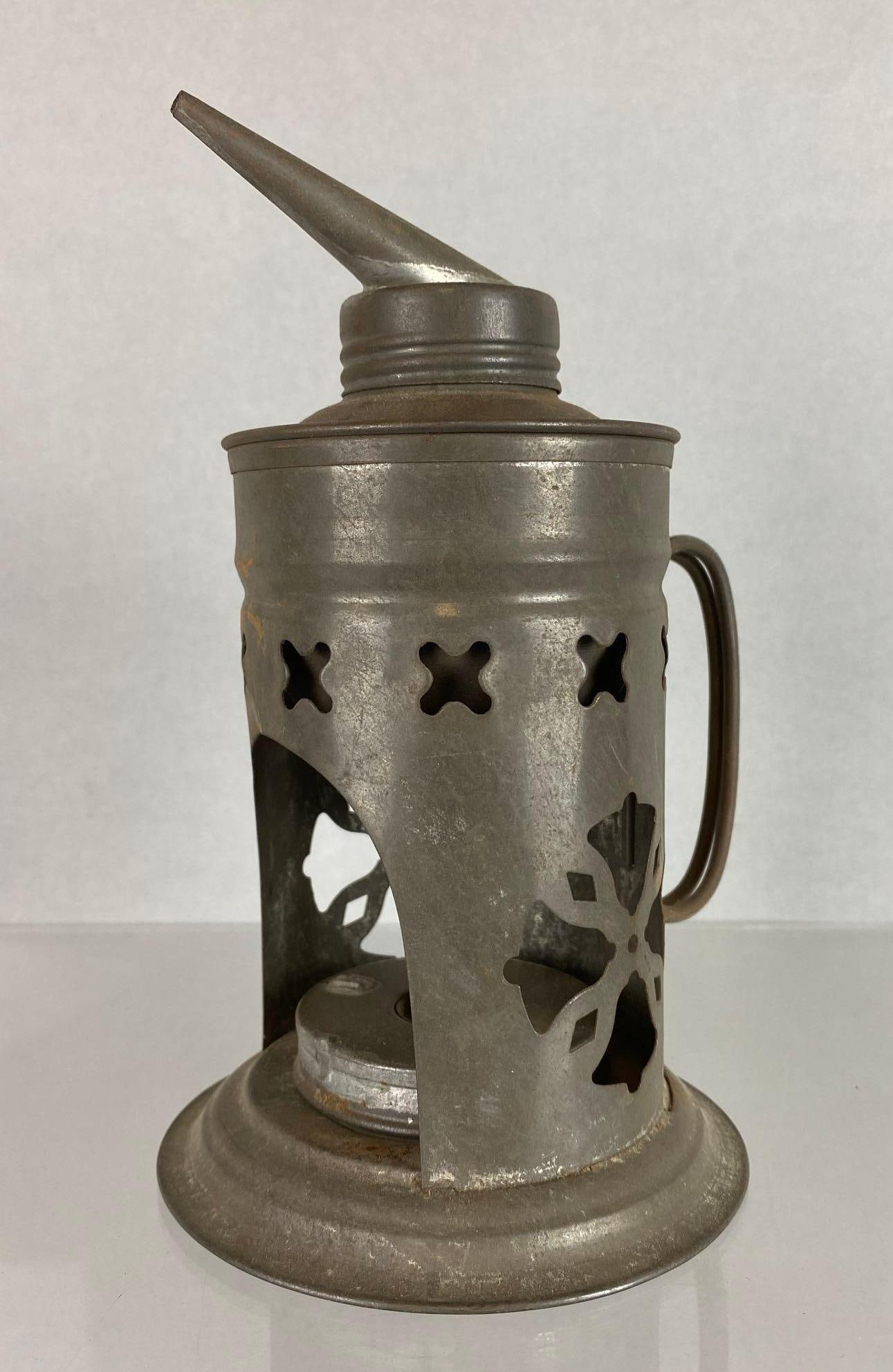 Antique Simplex Lamp Co. New York Tin Vaporizer Oil Lamp (1 of 7)