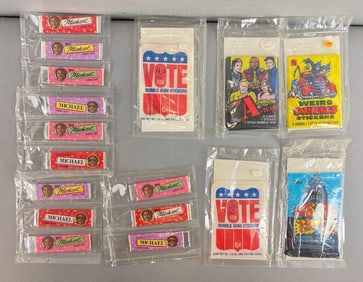 Group of 9 Sealed Topps and Don Russ Gum