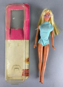 Vintage 1966 Mattel Barbie long Hair Fashion Doll