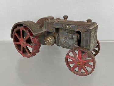 Antique Vindex Cast Iron Case Tractor