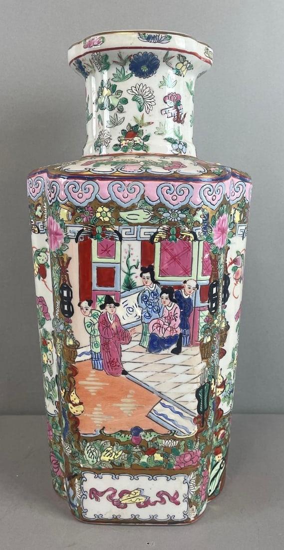 Chinese Ornate Porcelain Vase (1 of 5)