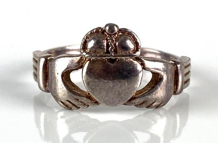 Sterling Silver Irish Claddagh Ring