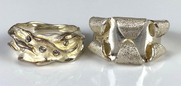 Group of 2 Elegant Costume Jewelry Rings