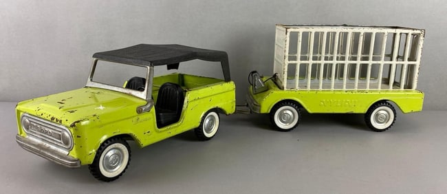 Nylint Pressed Steel Safari Hunt Ford Bronco with Trailer