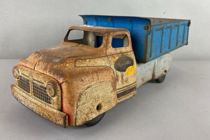 Wyandotte Pressed Steel Dump Truck