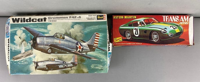Group of 2 1/32 Scale Model Vehicle Kits