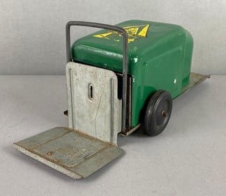 Nylint Pressed Steel Wind Up Lift Truck