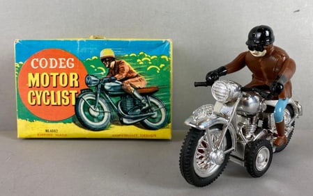 Codeg Motorcyclist Toy