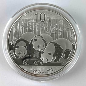 2013 Chinese Panda 10 Yuan 1 oz .999 Fine Silver Coin