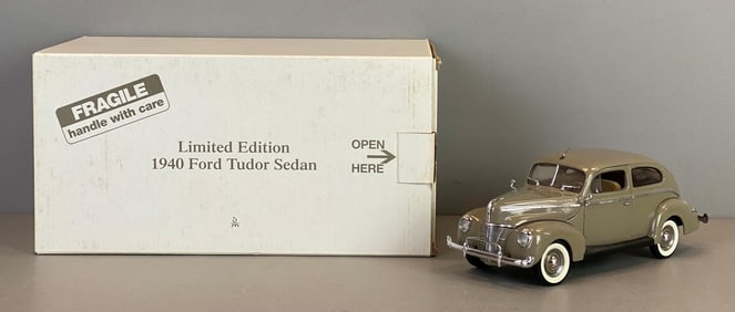 Danbury Mint Limited Edition 1940 Ford Tudor Sedan