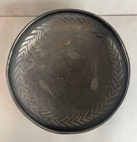 Barro Negro Black Pottery Bowl with Bird Morif