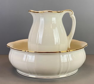 Villeroy and Boch Tannenberg Dresden Saxony Porcelain Pitcher and Washbasin