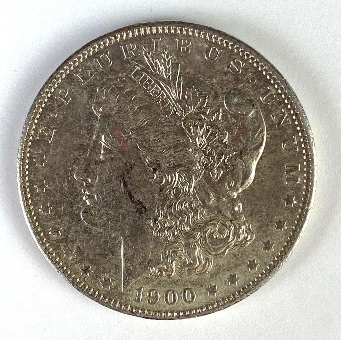1900 US $1 Morgan Silver Dollar (1 of 2)