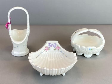 Group of 3 Westmoreland Rose Motif Glass Items