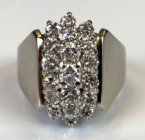 14K White Gold Diamond Cluster Ring