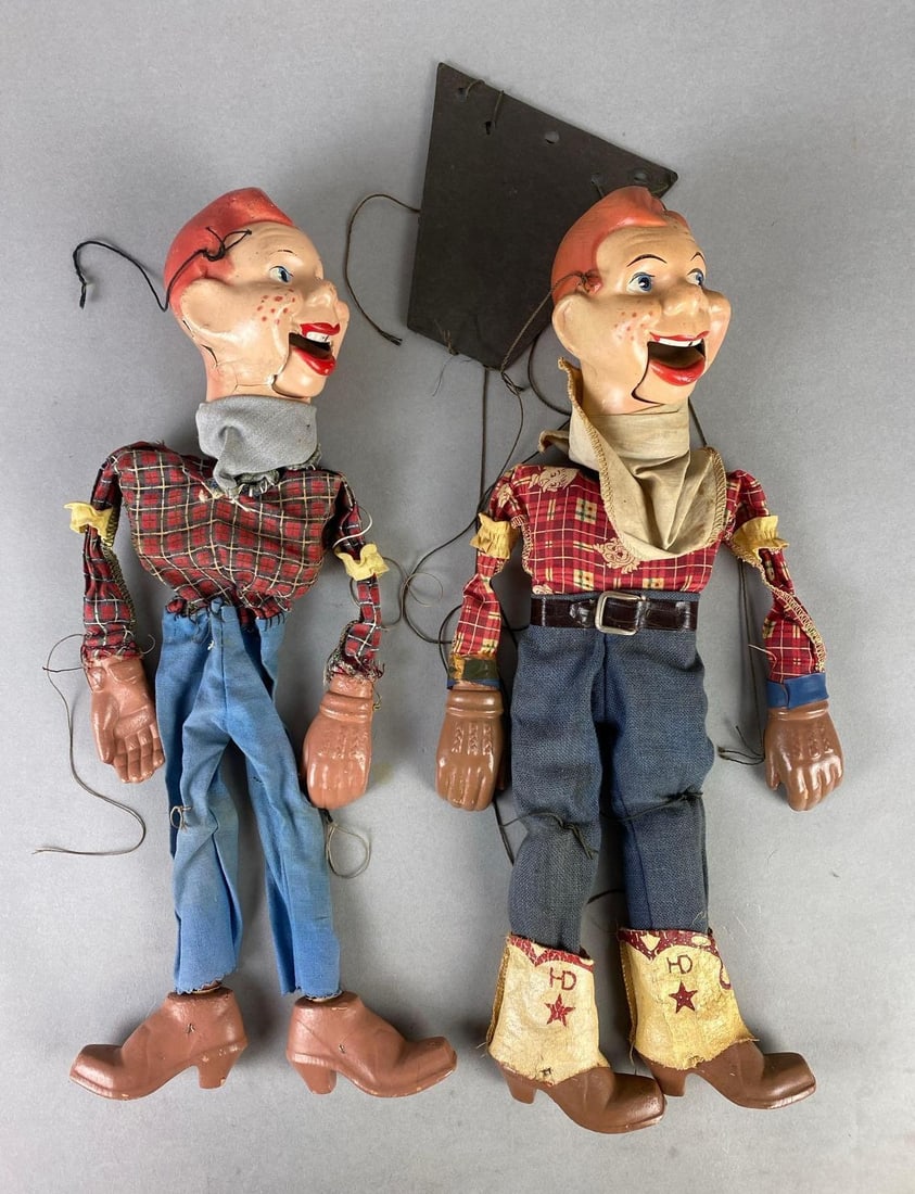 Group of 2 Howdy Doody Marionette Puppets (1 of 7)