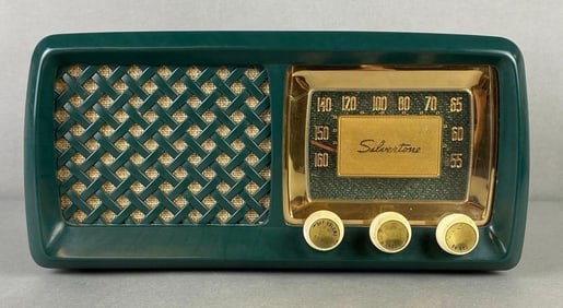 MCM Silvertone Forest No. 2014 Green AM Radio