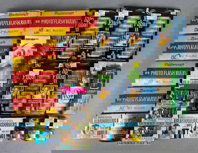 Group of Photo Flash Bulbs and More: Includes Mastercraft, General Electric, Sylvania, and more, Most in original packaging, Largest packaging measures 7 x 4 x 1 inches.