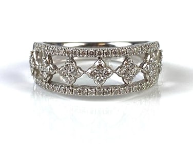 10K White Gold Diamond Double Row Star Ring