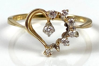 14K Gold Diamond Heart Ring