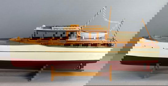Sail Classics 1930s Style Motor Yacht Wood Model