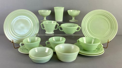 Set of MCM Hazel Atlas Moderntone Platonite Green Dinnerware