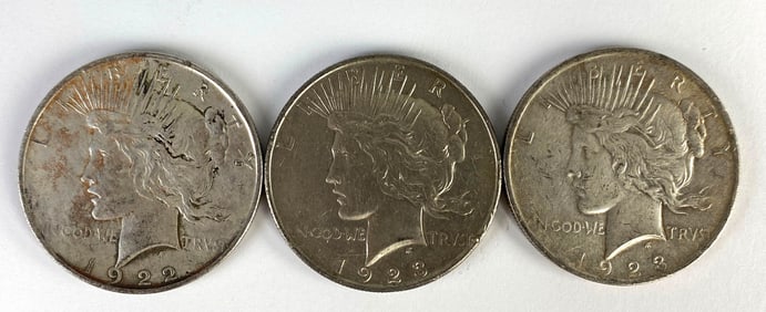 Group of 3 1922-1923 US Silver Peace Dollars