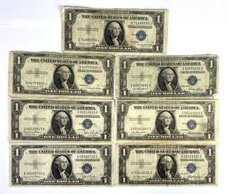 Group of 7 1935 US $1 Silver Certificate Notes