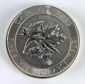 2016 Canada $8 Maple Leaf 1 1/2 oz .999 Silver Coin
