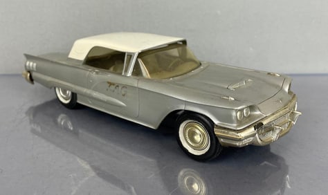 AMT 1960 Ford Thunderbird Friction Dealership Promo Car