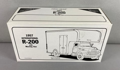First Gear Inc 1957 International R-200 Die-Cast Moving Van