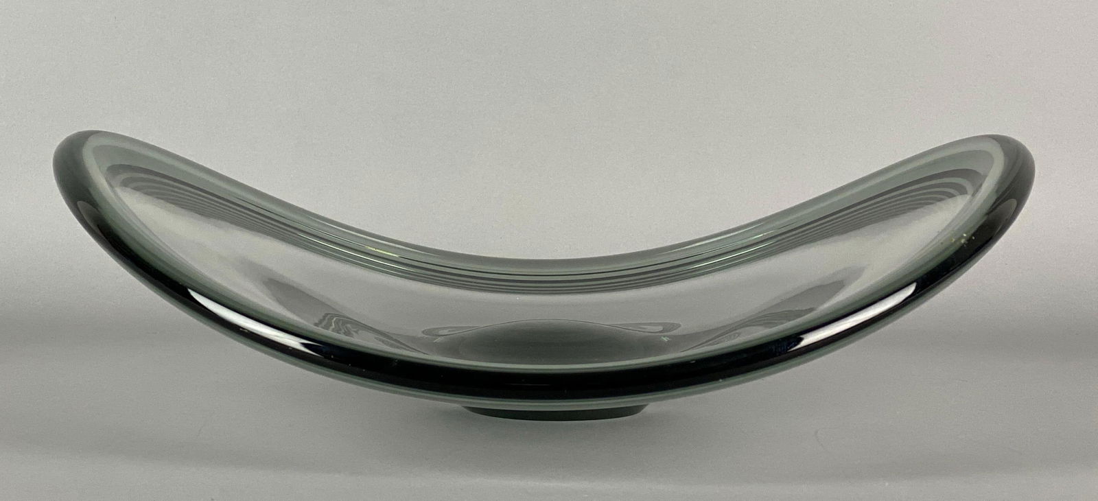 1959 Holmegaard Signed Per Lutken Smoke Art Glass Bowl: Artist signature on base, measures 3 1/2 x 12 1/2 x 13 1/4 inches