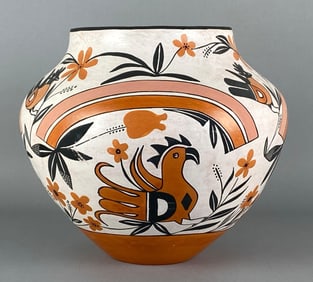 Doris Patricio Native American Acoma Pottery Jar