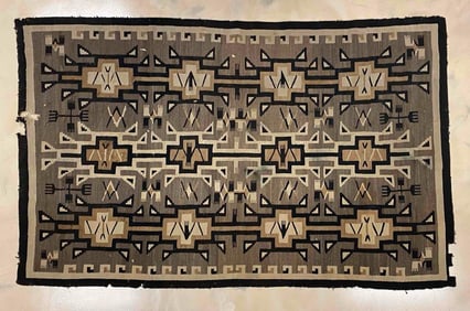 Native American Navajo Earth Tone Rug