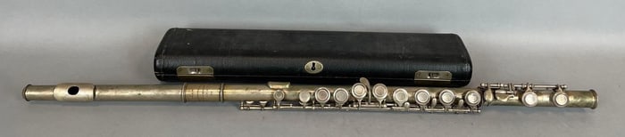 Vintage Christensen and Co. Model 910 Flute with Case