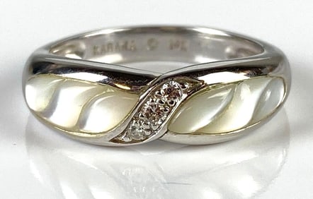 14K White Gold Kabana Mother of Pearl and Diamond Ring